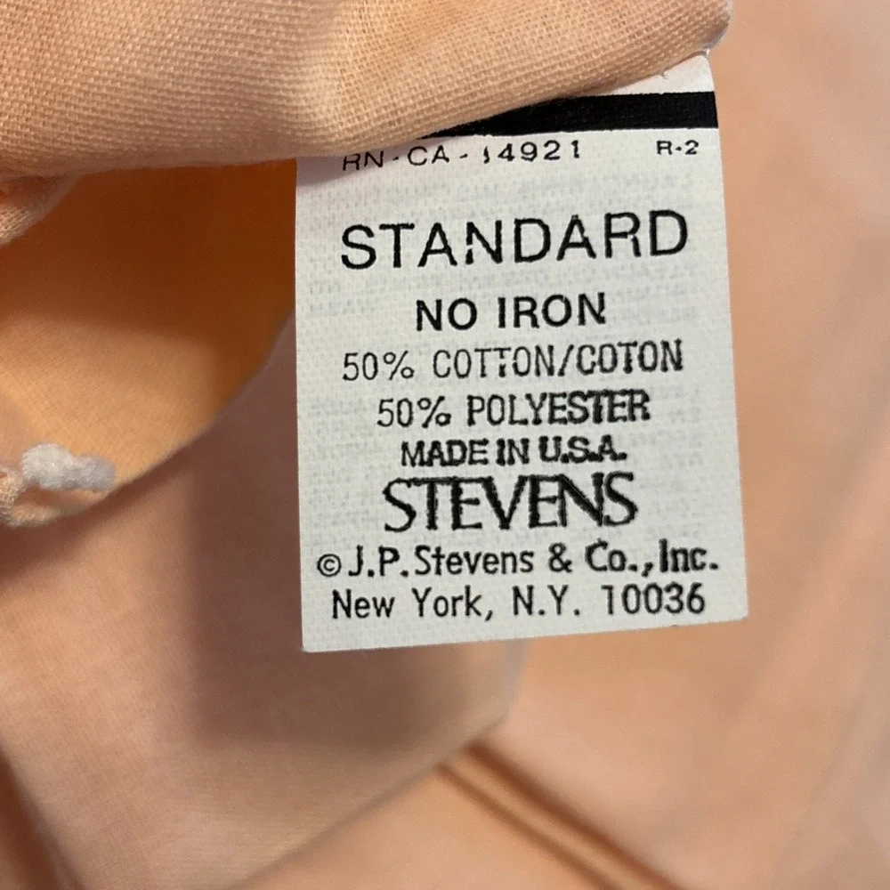 Vtg J.P. Stevens Utica Percale‎ Twin Fitted Sheet & Pillow Case Peach New